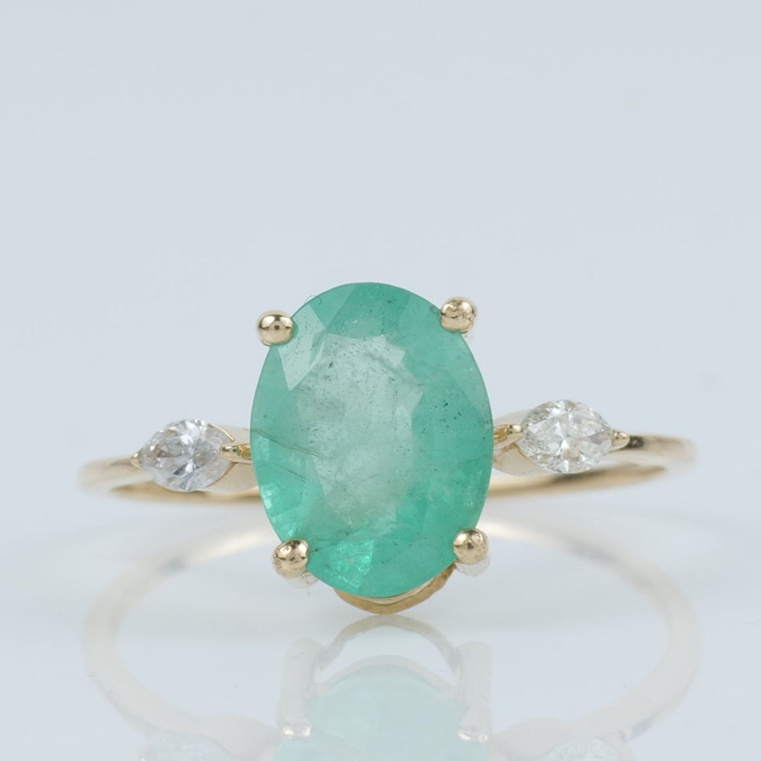Oval Emerald Diamond Ring