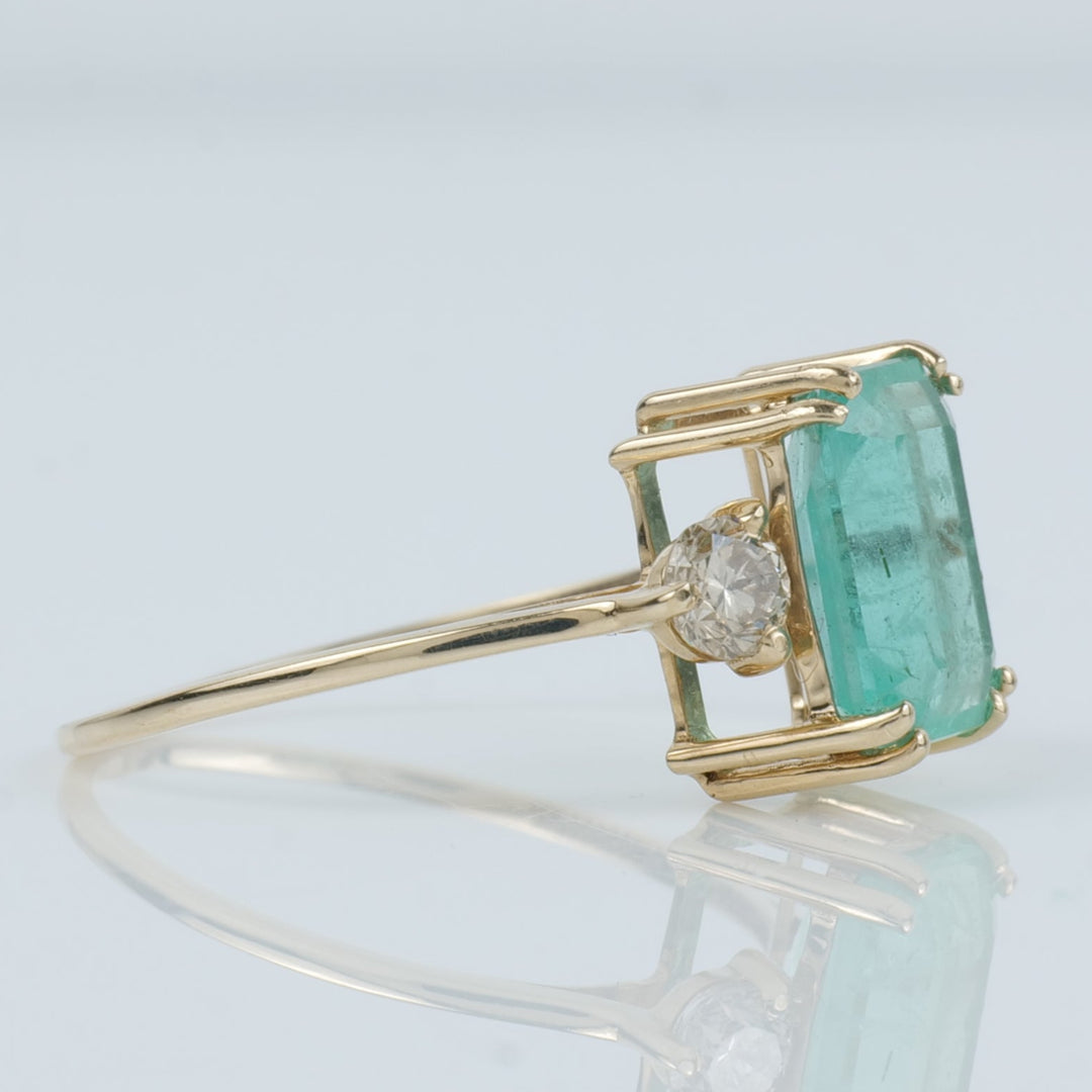 Emerald Diamond Ring