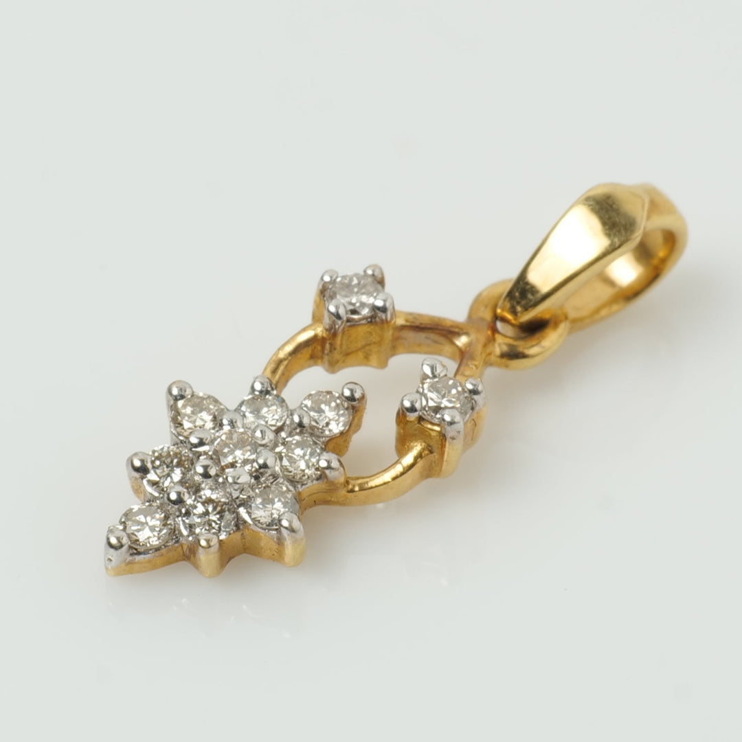 Floral Diamond Pendant