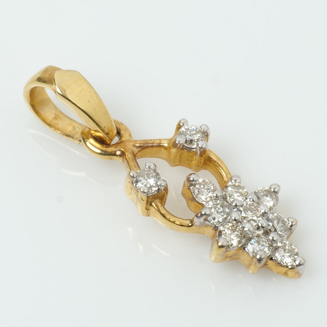 Floral Diamond Pendant