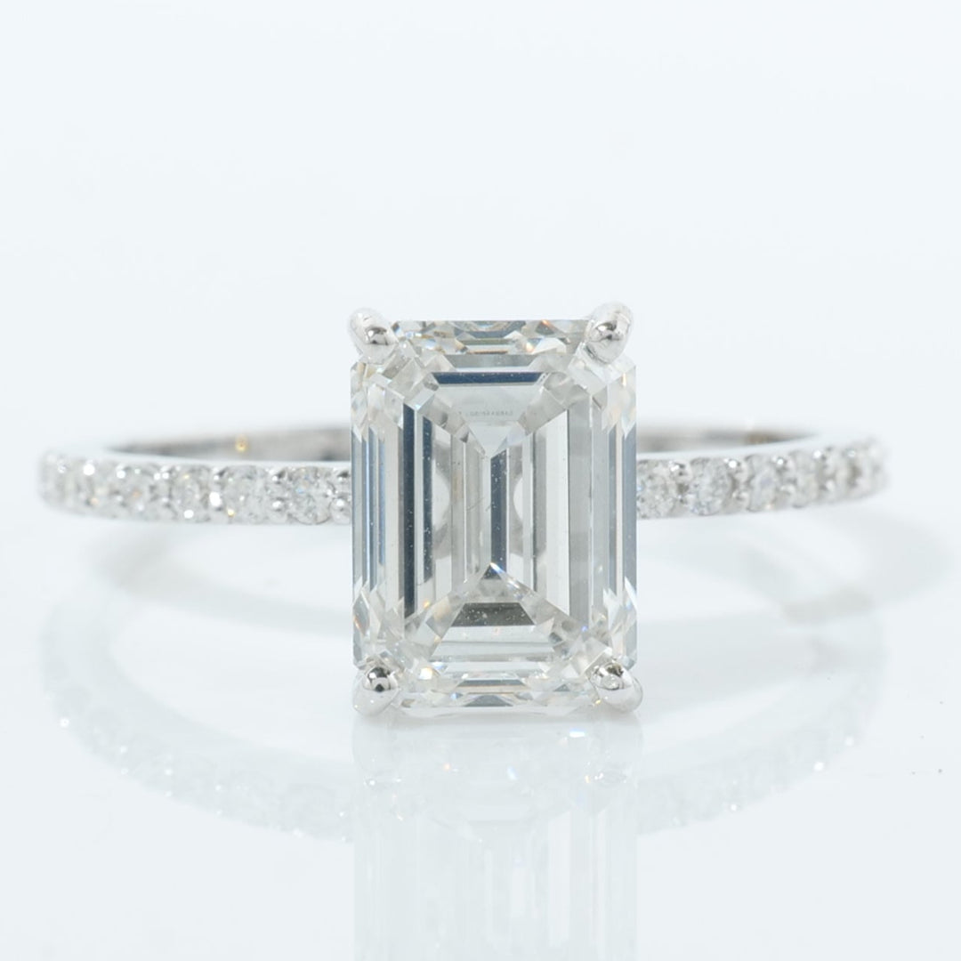 Emerald Cut Lab Grown Diamond Ring