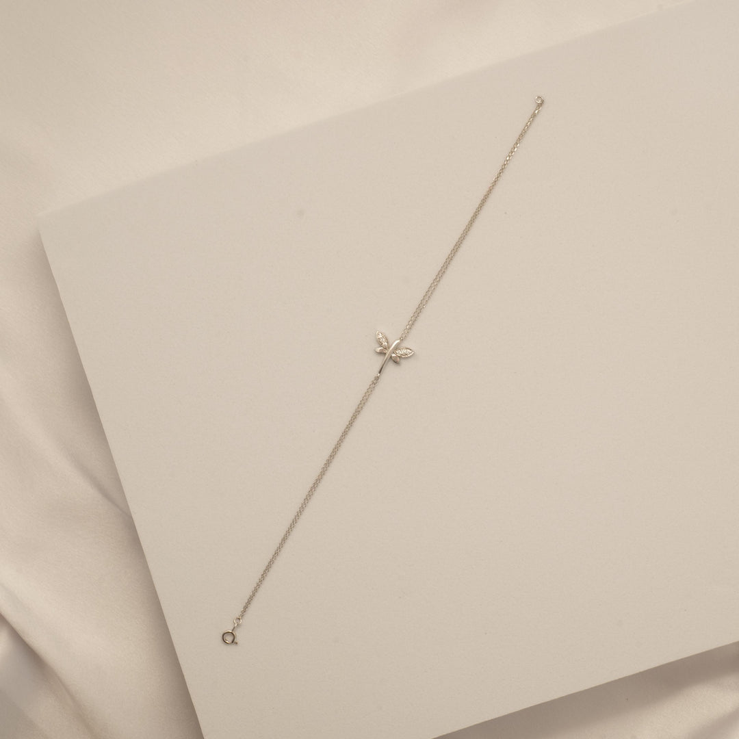 Dragonfly Diamond Chain Bracelet, 14K Solid Gold, Natural Diamonds, Stackable Animal Jewelry, Insect Charm Bracelet, Women's Day Gift