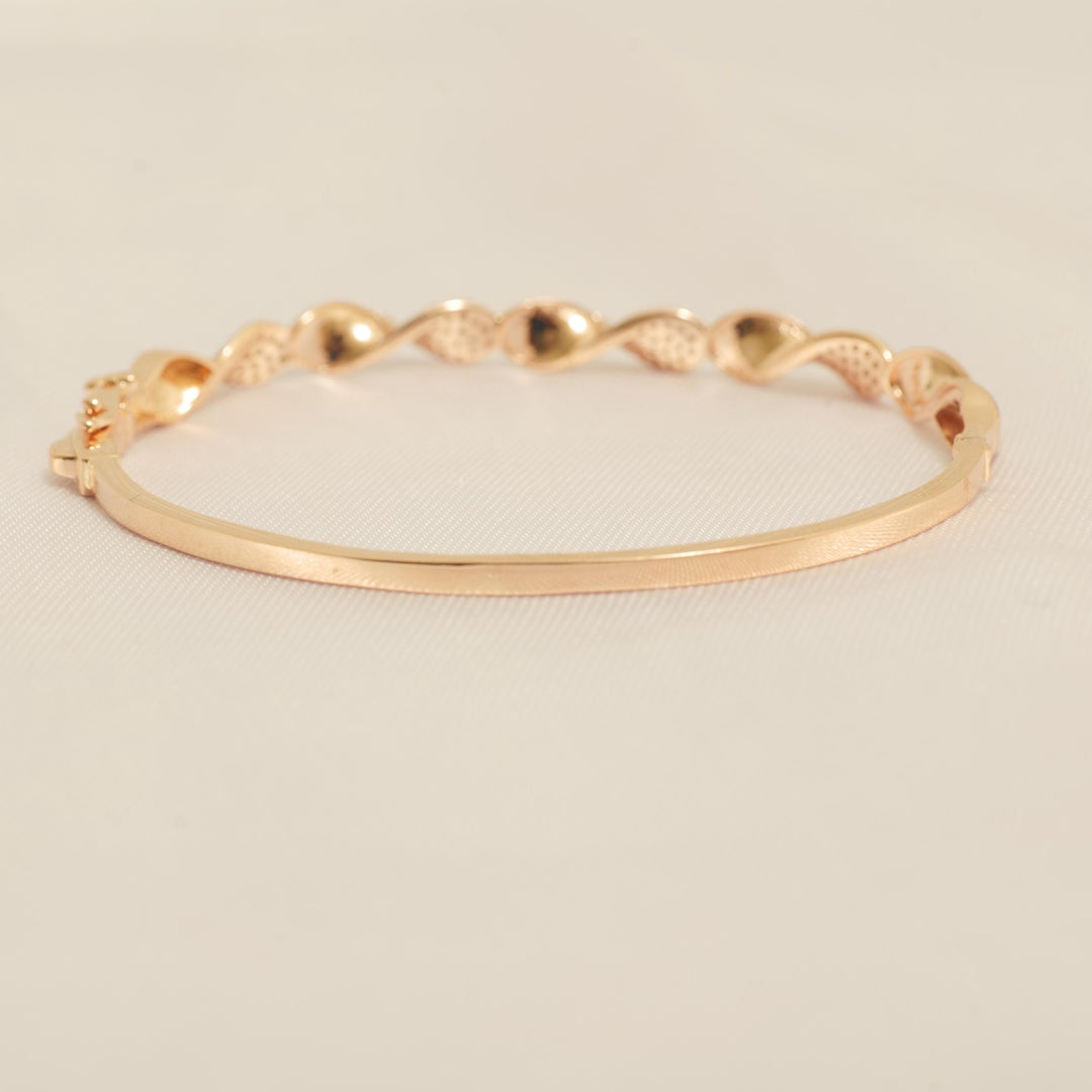 Wavy Diamond Cuff Bracelet, 14k Solid Gold, Natural Diamonds, Stackable Minimalist Jewelry, Everyday Statement Bracelet, Cluster Set Bangle