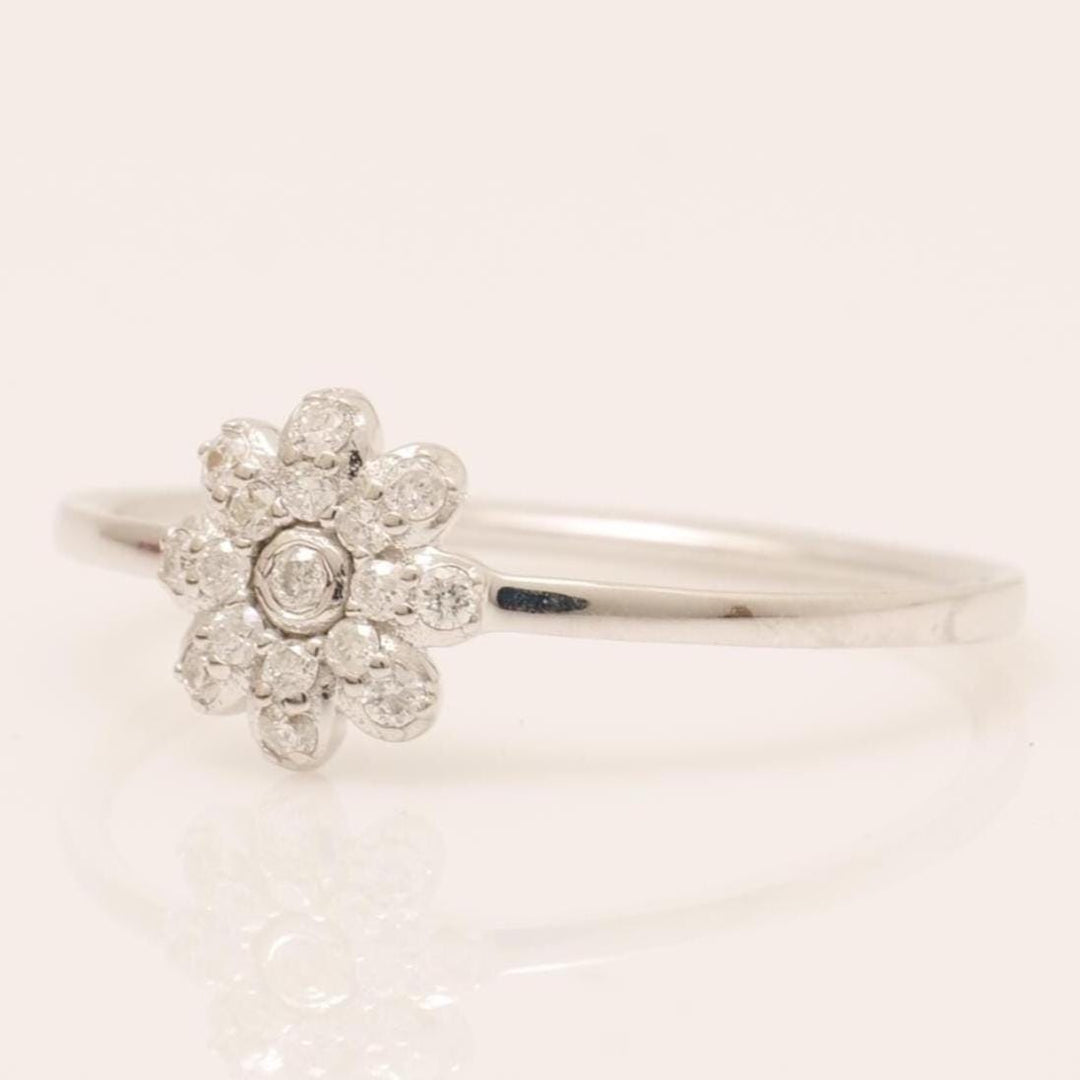 Flower Diamond Ring, 14k Solid Gold, IGI Certified, Natural Diamonds, Stackable Ring, Everyday Floral Ring, Minimalist Jewelry, Gift For Her