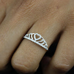 Load image into Gallery viewer, Crown Heart Diamond Ring, 14k Solid Gold, Natural Diamonds, Promise Ring, Everyday Jewelry, Stackable Ring, Gift For Her