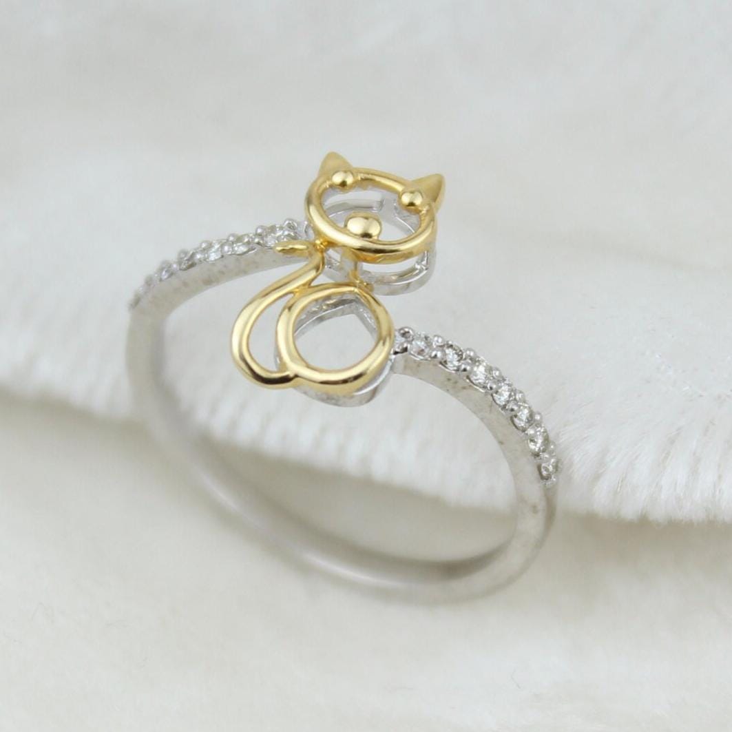 Cat Diamond Ring, Animal Ring, 14k Solid Gold, Natural Diamonds, , Minimalist Kitty Ring, Everyday Jewelry Gift For Her