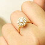 Load image into Gallery viewer, Floral Solitaire Engagement Ring