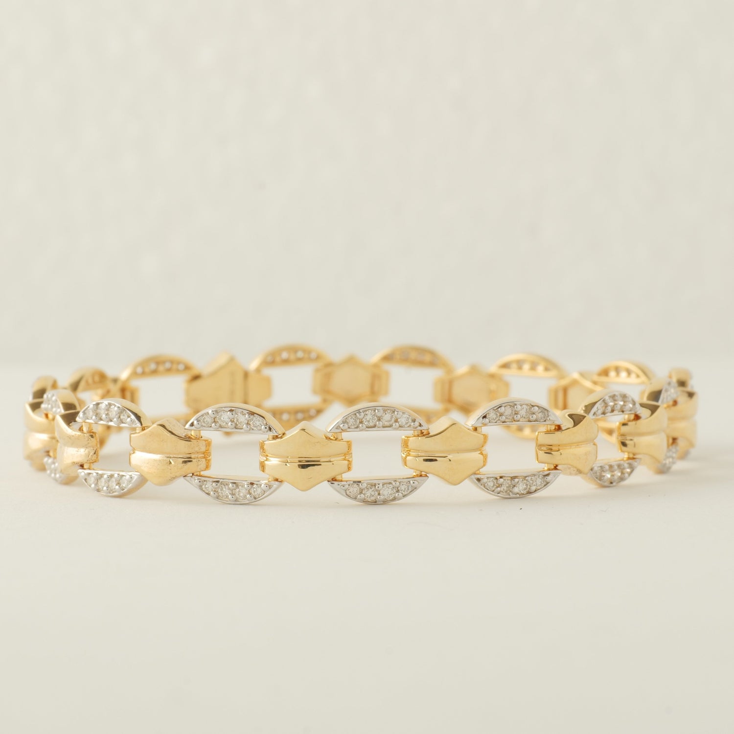 Chain & Link Bracelets