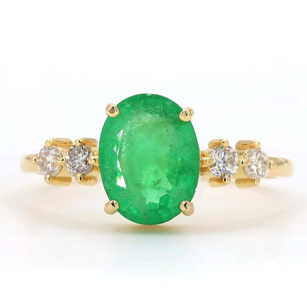 Natural Oval Emerald Diamond Ring