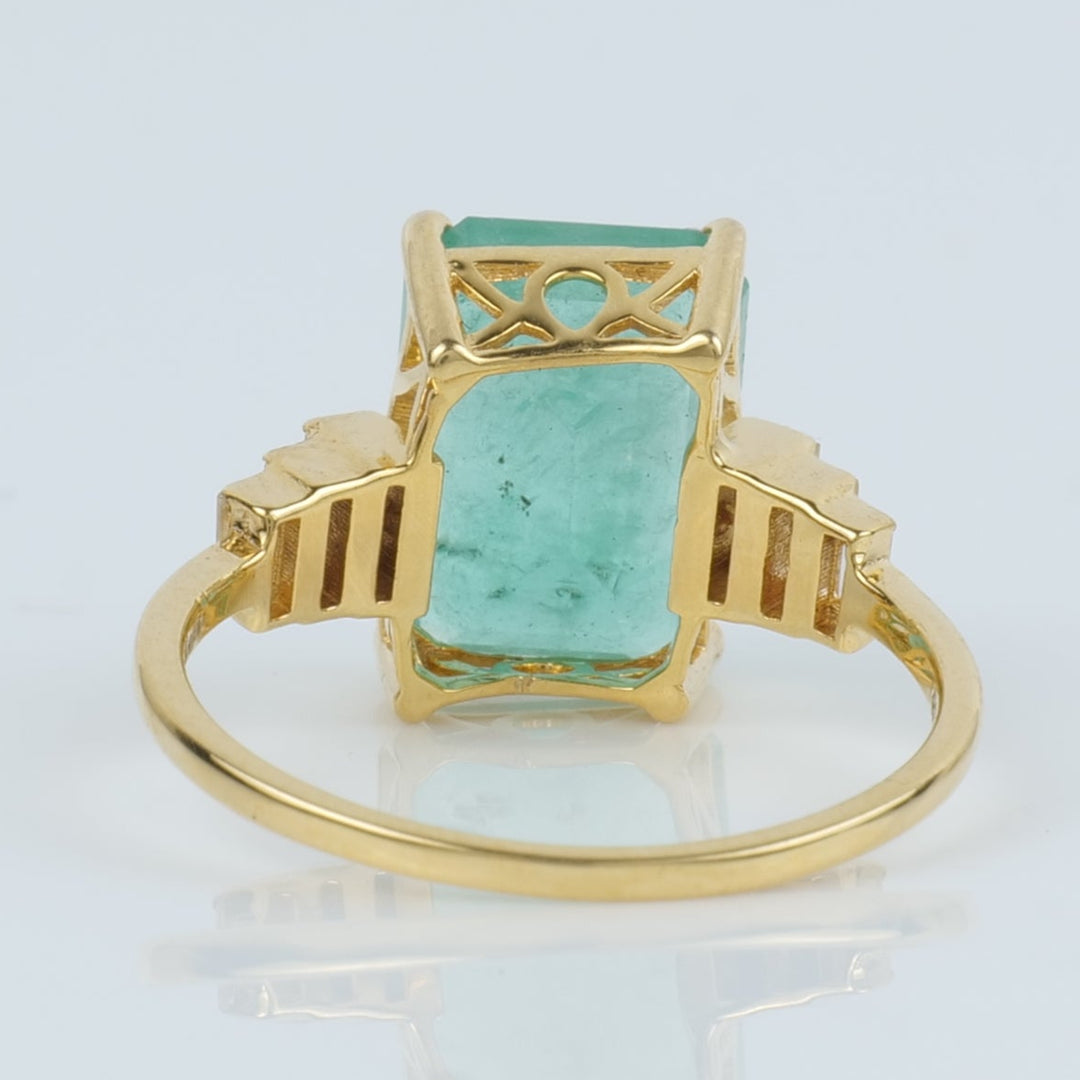 Emerald Cut Diamond Ring
