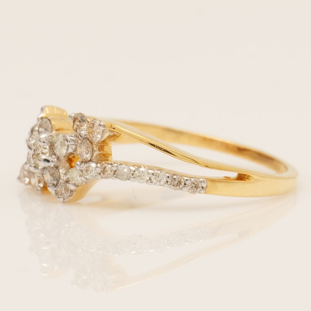 Floral Cluster Diamond Ring