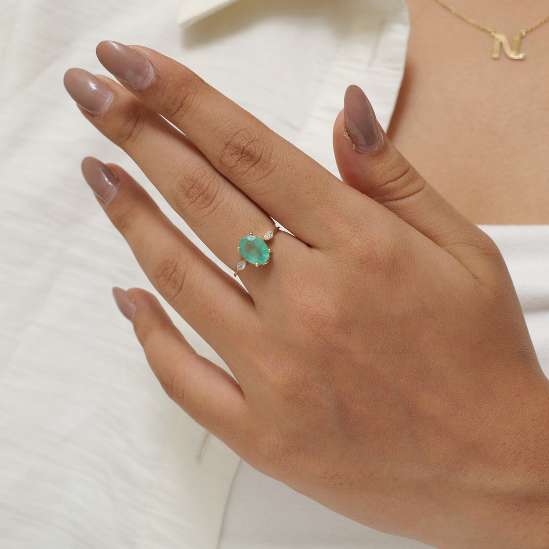 Oval Emerald Diamond Ring