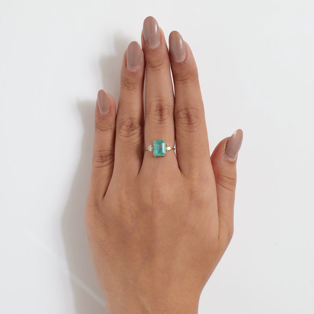 Emerald Diamond Ring