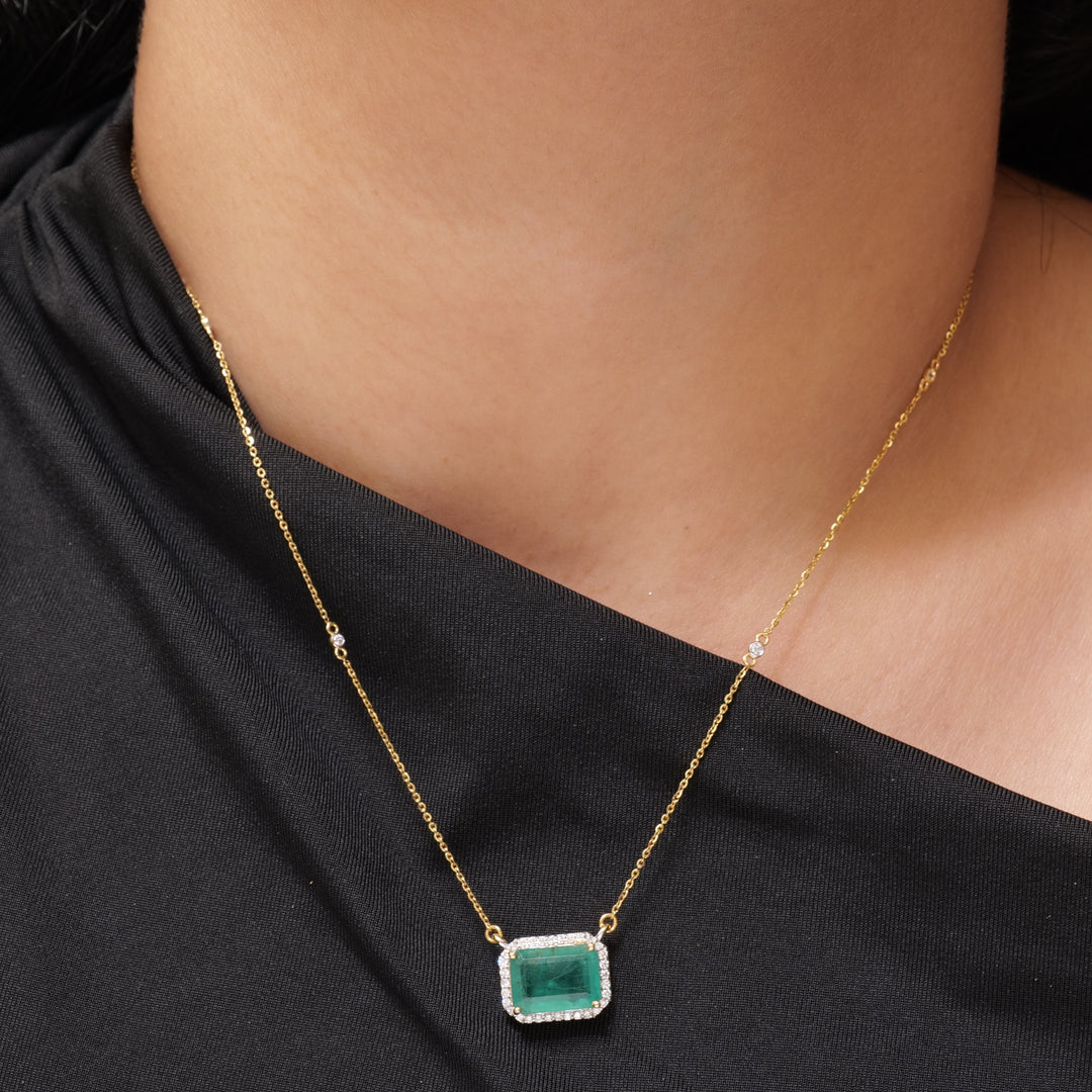 Emerald Halo Necklace