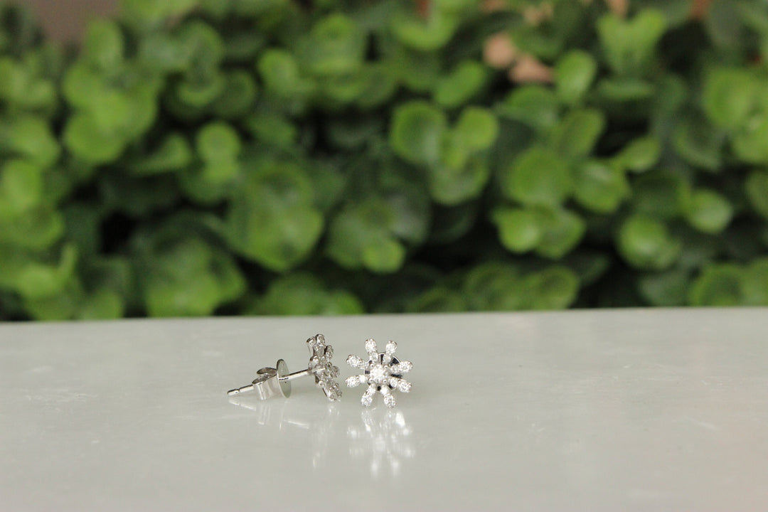Kids Snowflake Diamond Stud Earrings, 18k Solid Gold, Natural Diamonds, Kids jewelry, Gift for toddlers, girls and kids