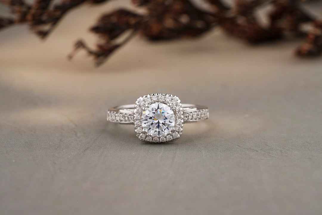 Halo square-shaped lab diamond engagement ring in solid gold, Solitaire Wedding Ring, Bridal Jewelry, Gift For Her