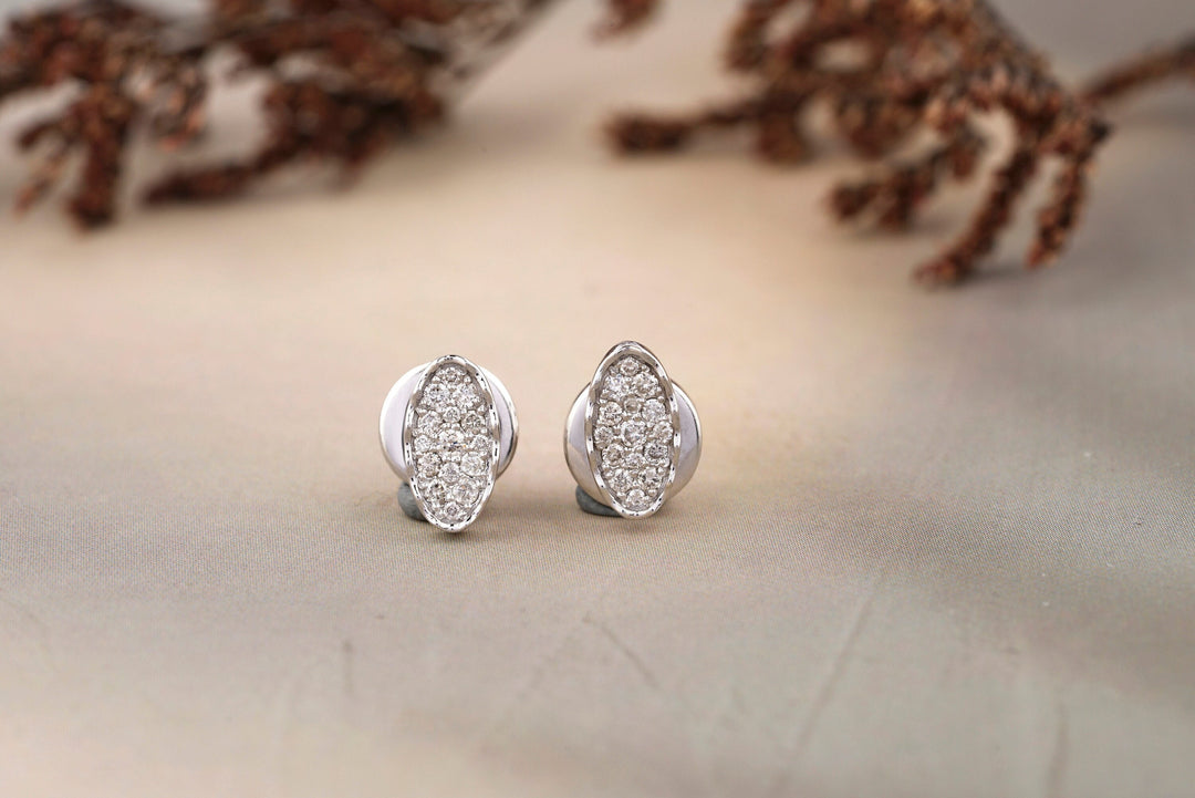 Oval Shaped Diamond Stud Earrings, 14K Solid Gold, Natural Earrings, Anniversary Gift, Gift for Her, Minimalist Everyday Earrings