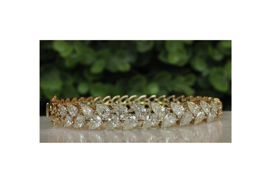 Pear Diamond Bangle Bracelet, 14k Solid Gold Bracelet, Filigree Bangles, Moissanite Bracelet, Gift For Her