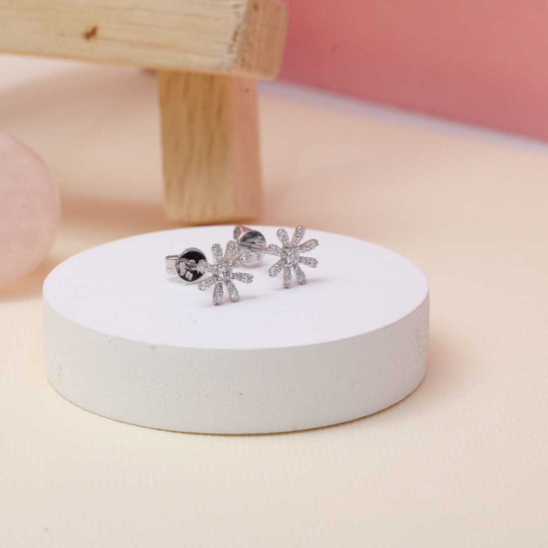 Kids Snowflake Diamond Stud Earrings, 18k Solid Gold, Natural Diamonds, Kids jewelry, Gift for toddlers, girls and kids