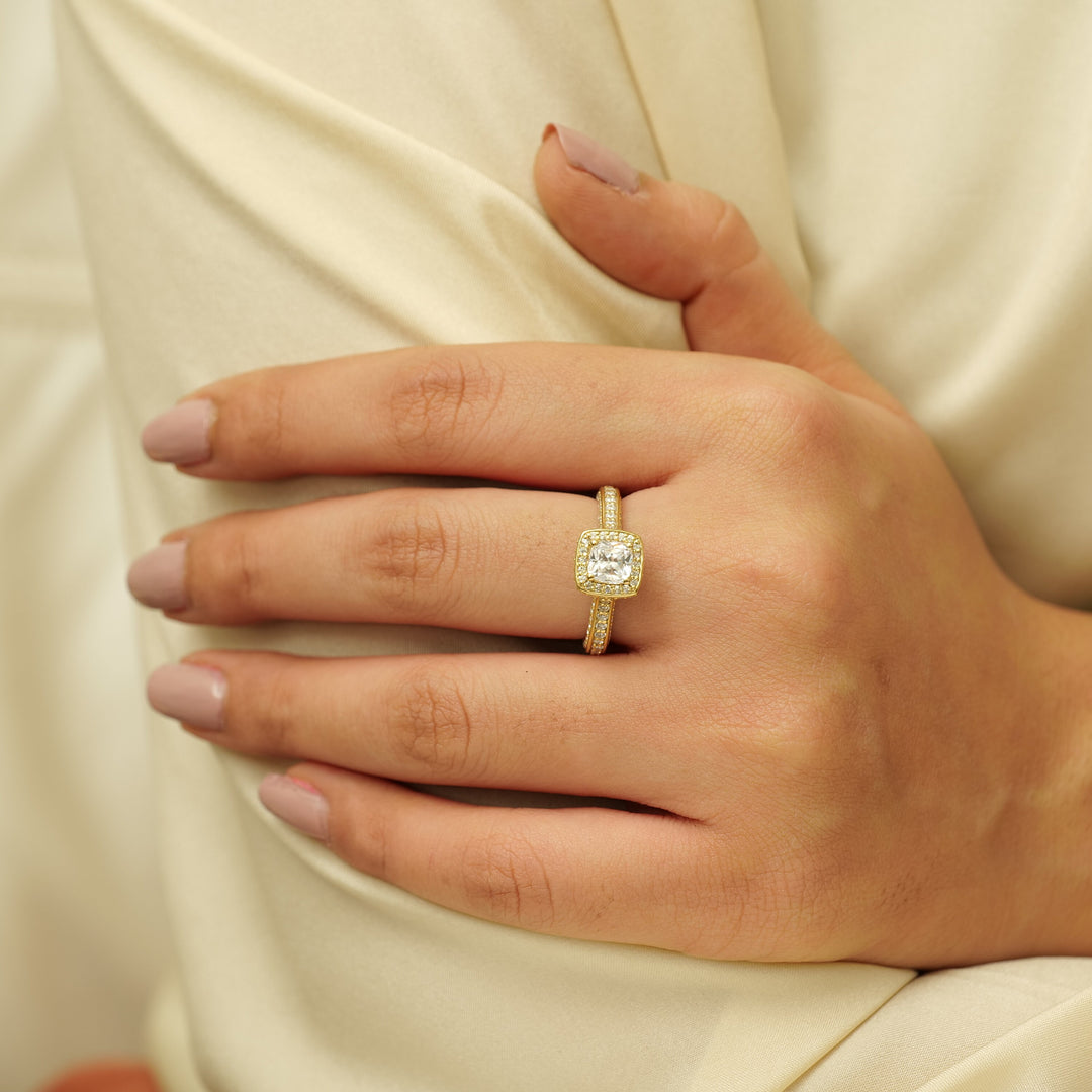 IGI Certified Lab Grown Cushion Halo Ring: 14K Solid Gold Wedding Ring