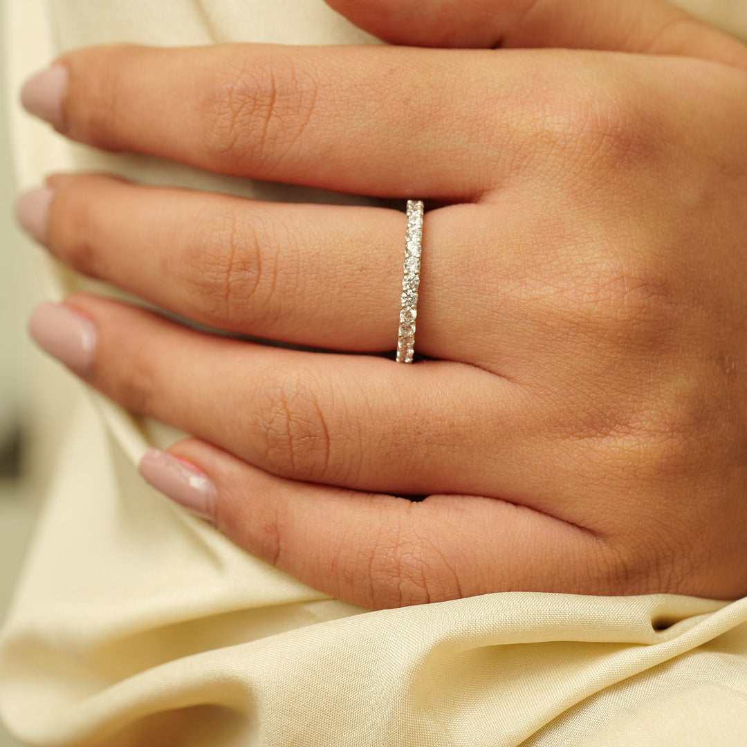Round Cut Lab grown diamond Wedding Band, Certified Diamond, Solid Gold Wedding Ring, Stackable Infinity Ring, Minimalist Ring, Gift for her
