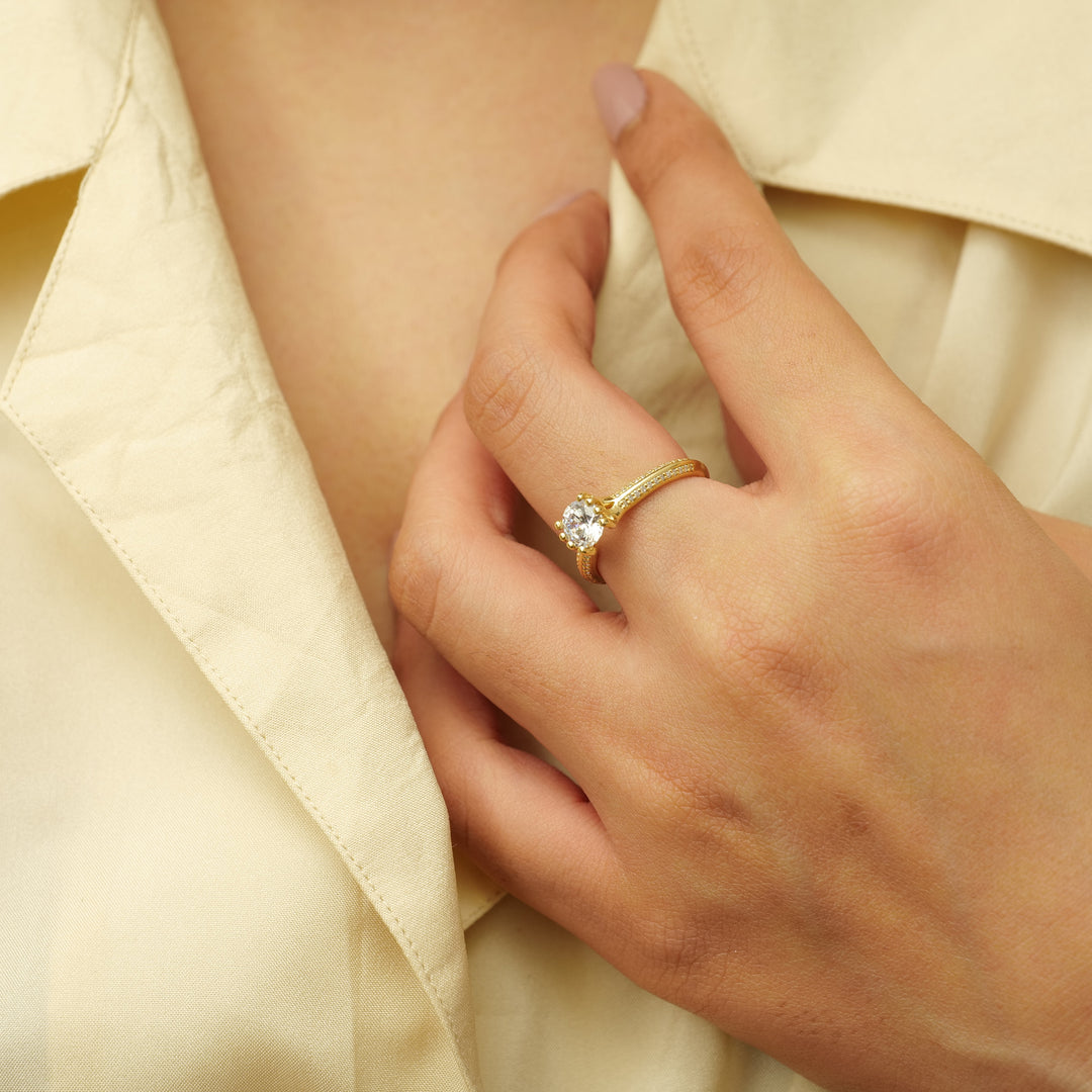 IGI Certified Lab grown Solitaire Diamond Engagement Ring: 14K Solid Gold Wedding Pave Band