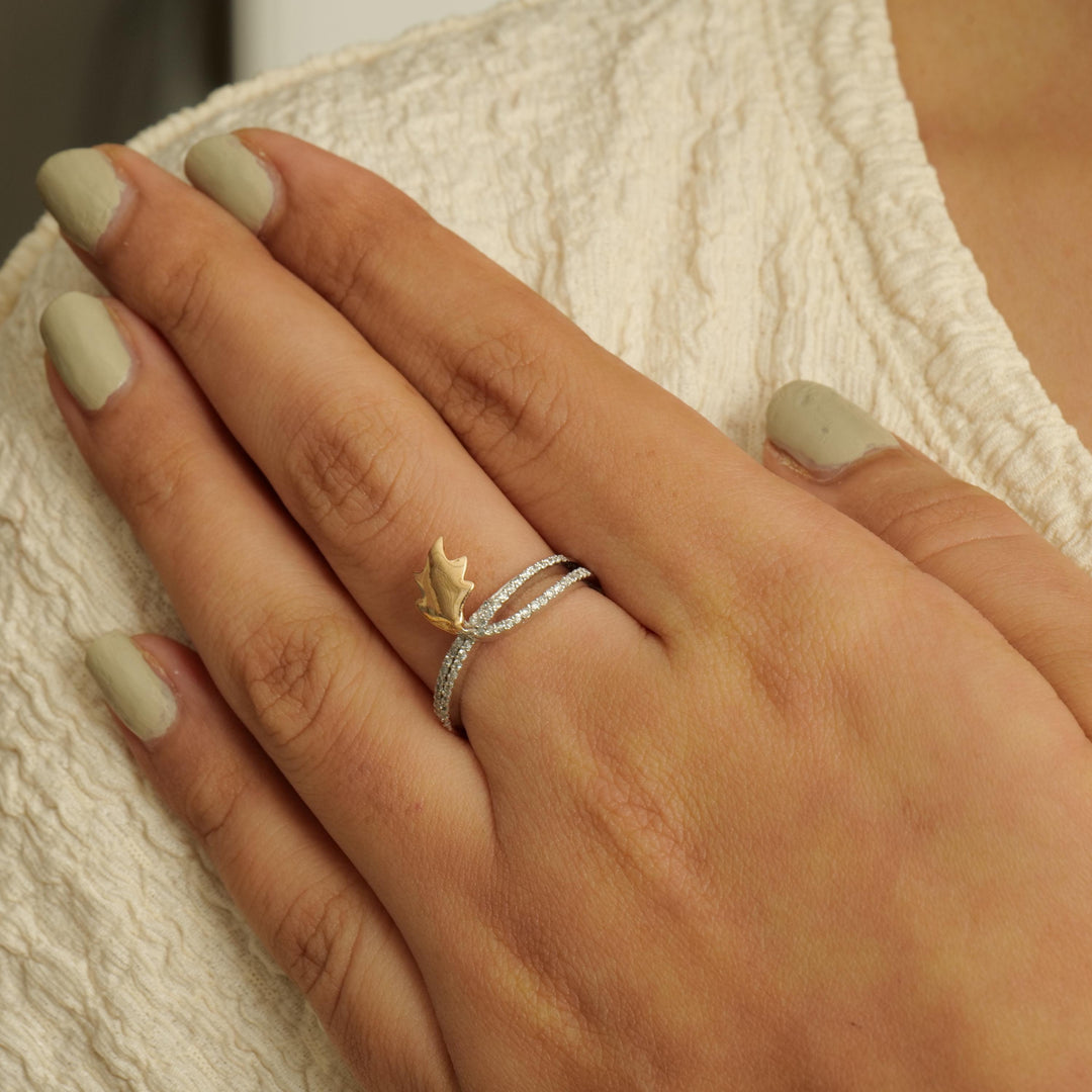 Feather Diamond Ring, Split Shank, 14k Solid Gold, Natural Diamonds, Stackable Ring, Two Tone Floral Jewelry, Ready To Ship