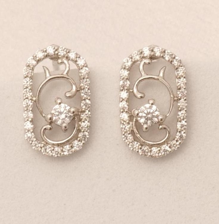 Filigree Diamond Stud Earrings, 14k Solid Gold, Natural Diamonds, Lightweight Everyday Earrings, Swirl Oval Jewelry