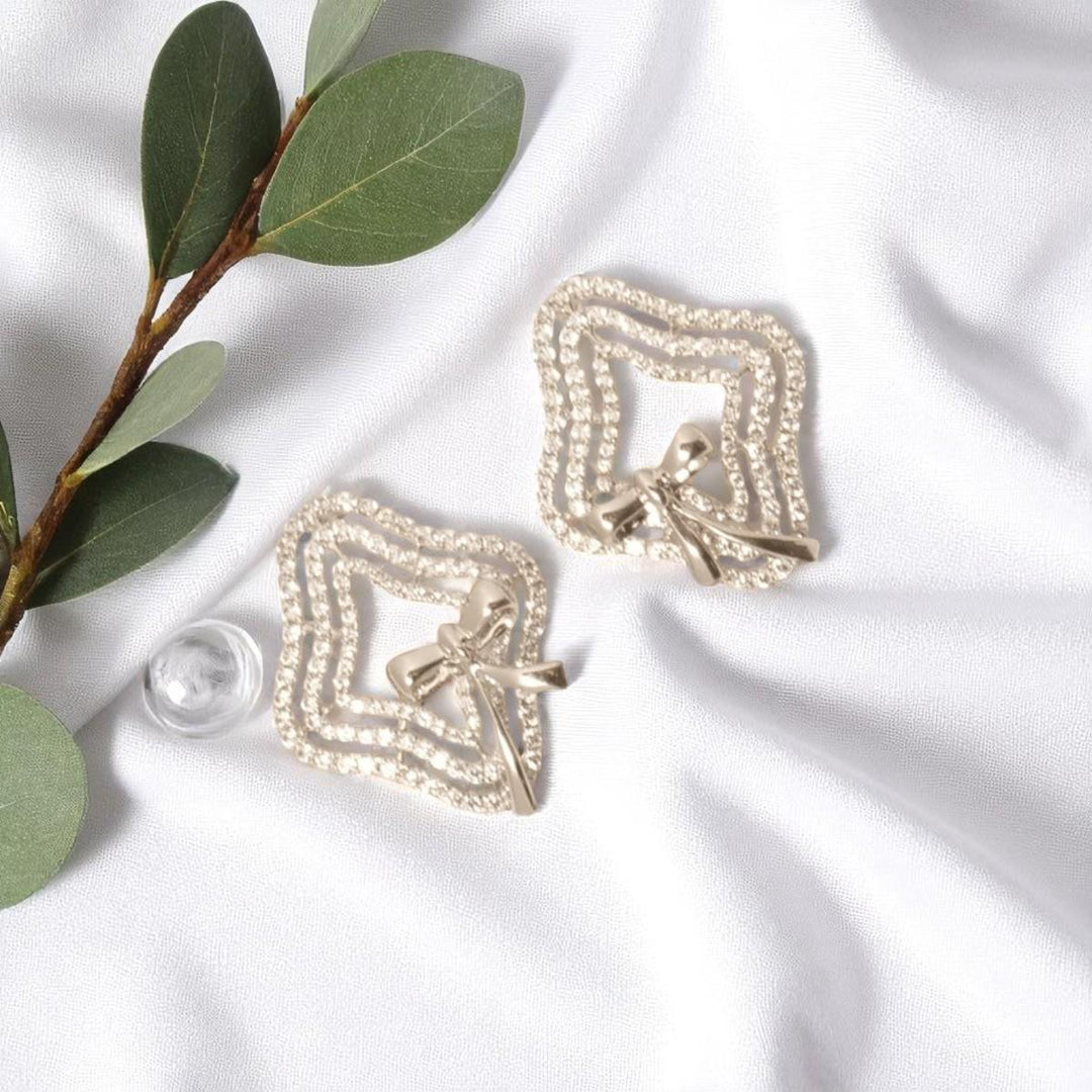 Bow Diamond Stud Earrings, 14k Solid Gold, Natural Diamonds, Halo Layered Earrings, Statement Cocktail Earrings, Ribbon Inspired Jewelry
