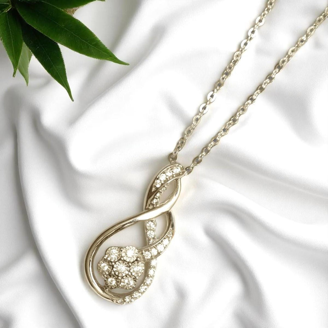 Infinity Swirl Diamond Pendant Necklace, 14k Solid Gold, Natural Diamonds, Minimalistic Everyday Chain Jewelry, Illusion Cluster Pendant
