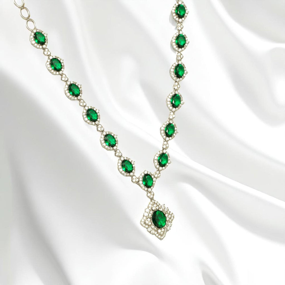 Halo Oval Emerald Diamond Necklace, 14k Solid Gold, Natural Diamonds, Bridal Statement Green Gemstone Necklace, Wedding Cluster Jewelry