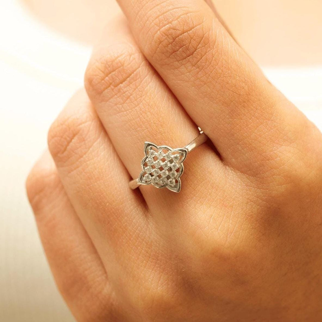 Diamond Snowflake Gold Ring, 14k Solid Gold, Filigree Diamond Band, Cluster Ring, Natural Diamond, Everyday Jewelry, Gift For Her
