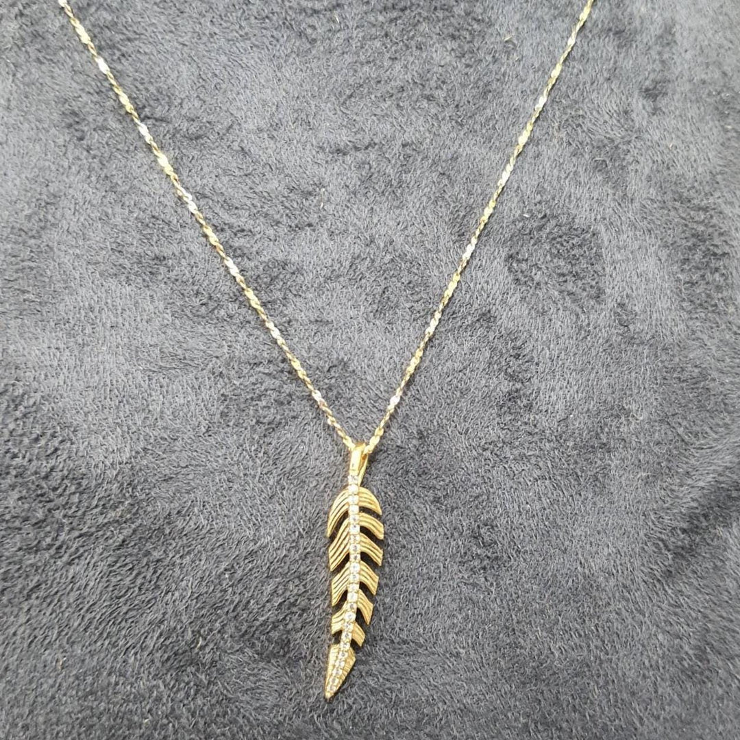 Leaf Diamond Pendant, 14k Solid Gold, Everyday Floral Jewelry, Natural Diamonds, Gift For Her