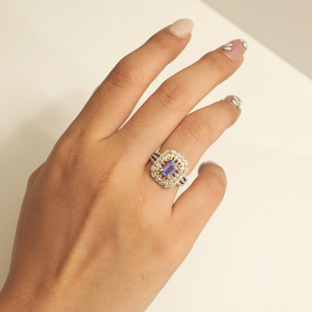 Emerald Cut Natural Tanzanite Diamond Ring, 14k Solid Gold, Natural Diamonds, Statement Halo Ring, Engagement Jewellery, Certified Jewelry