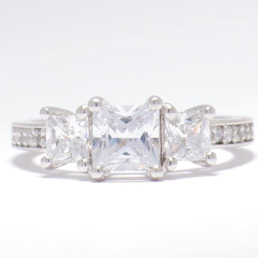 IGI Certified 1ct Lab-grown Diamond Engagement Ring in 14k Solid Gold: 3 Stone Princess Cut Wedding Ring