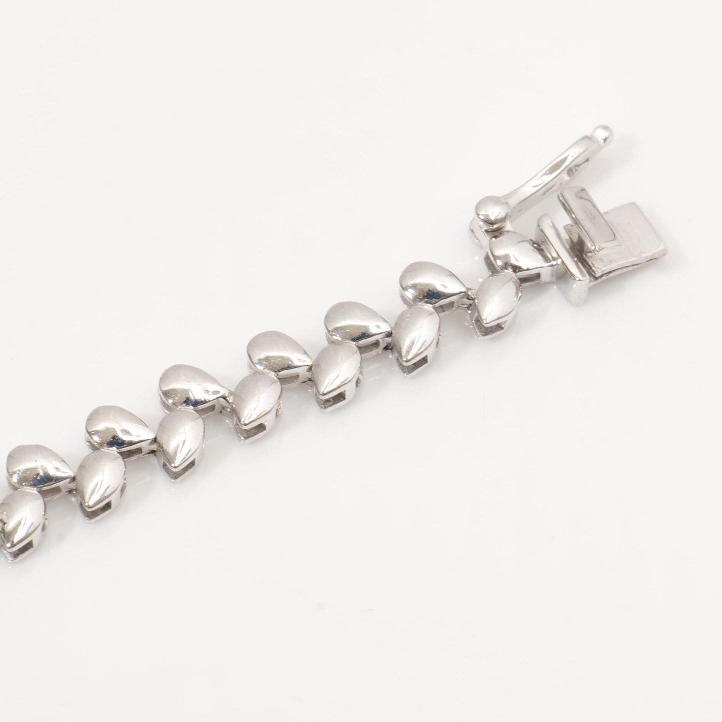 Pear Natural Diamond Tennis Bracelet: 14k Solid Gold Leaves Stackable Bracelet, HRD Certified, Ready To Ship