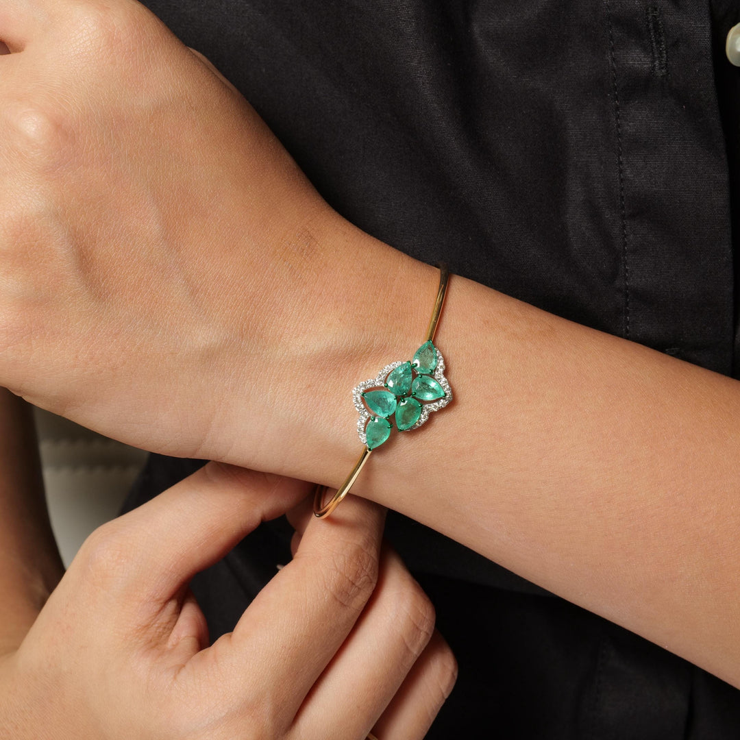 Pear Shape Natural Emerald & Diamond Bracelet: 14k Solid Gold Gemstone Halo Cuff Jewellery, Certified Jewelry